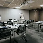 Ibis Centre Rive Gauche Mermoz 3* Руан