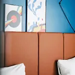 酒店 坎帕尼尔罗恩梅尔莫兹旅馆 3*