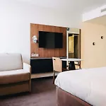 Ibis Centre Rive Gauche Mermoz 3* Руан