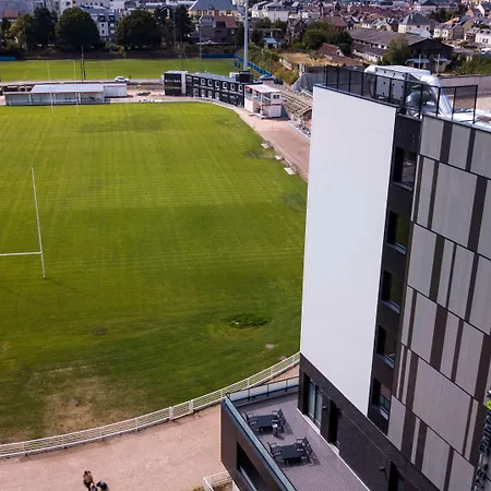 מלון Ibis Centre Rive Gauche Mermoz רואן