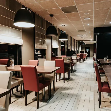 Ibis Centre Rive Gauche Mermoz Szálloda Rouen