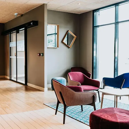 Ibis Centre Rive Gauche Mermoz Ξενοδοχείο 3*