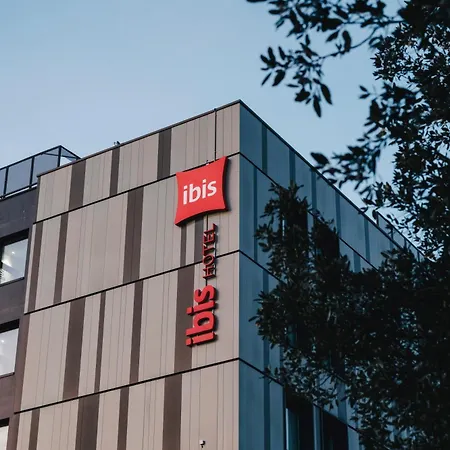 Ibis Centre Rive Gauche Mermoz 3*