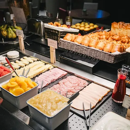 Отель Ibis Centre Rive Gauche Mermoz 3*