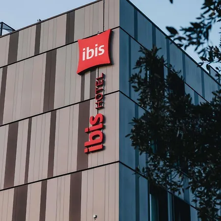 מלון Ibis Centre Rive Gauche Mermoz