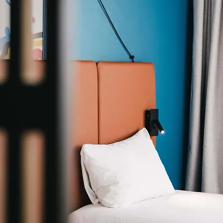 Ibis Centre Rive Gauche Mermoz 3* רואן