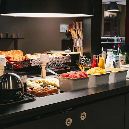 Отель Ibis Centre Rive Gauche Mermoz Руан
