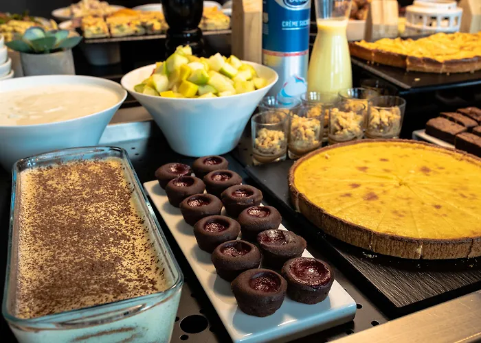 坎帕尼尔罗恩梅尔莫兹旅馆 3* 鲁昂