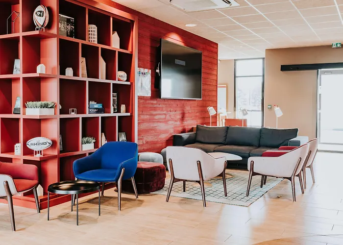 坎帕尼尔罗恩梅尔莫兹旅馆 酒店