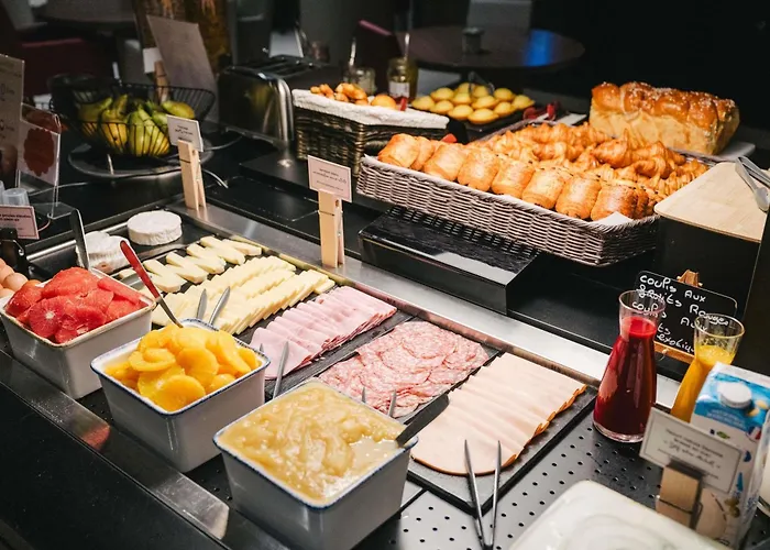 坎帕尼尔罗恩梅尔莫兹旅馆 3* 鲁昂