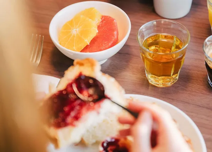 坎帕尼尔罗恩梅尔莫兹旅馆 3*